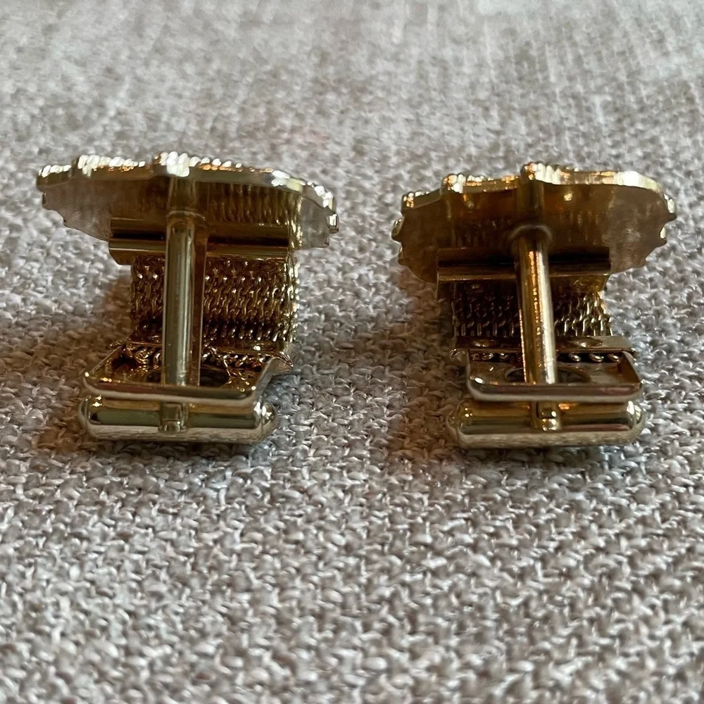 Vintage 70’s Diagonal Bead Design Stripe Gold Tone Mesh Wrap Around Cuff Links